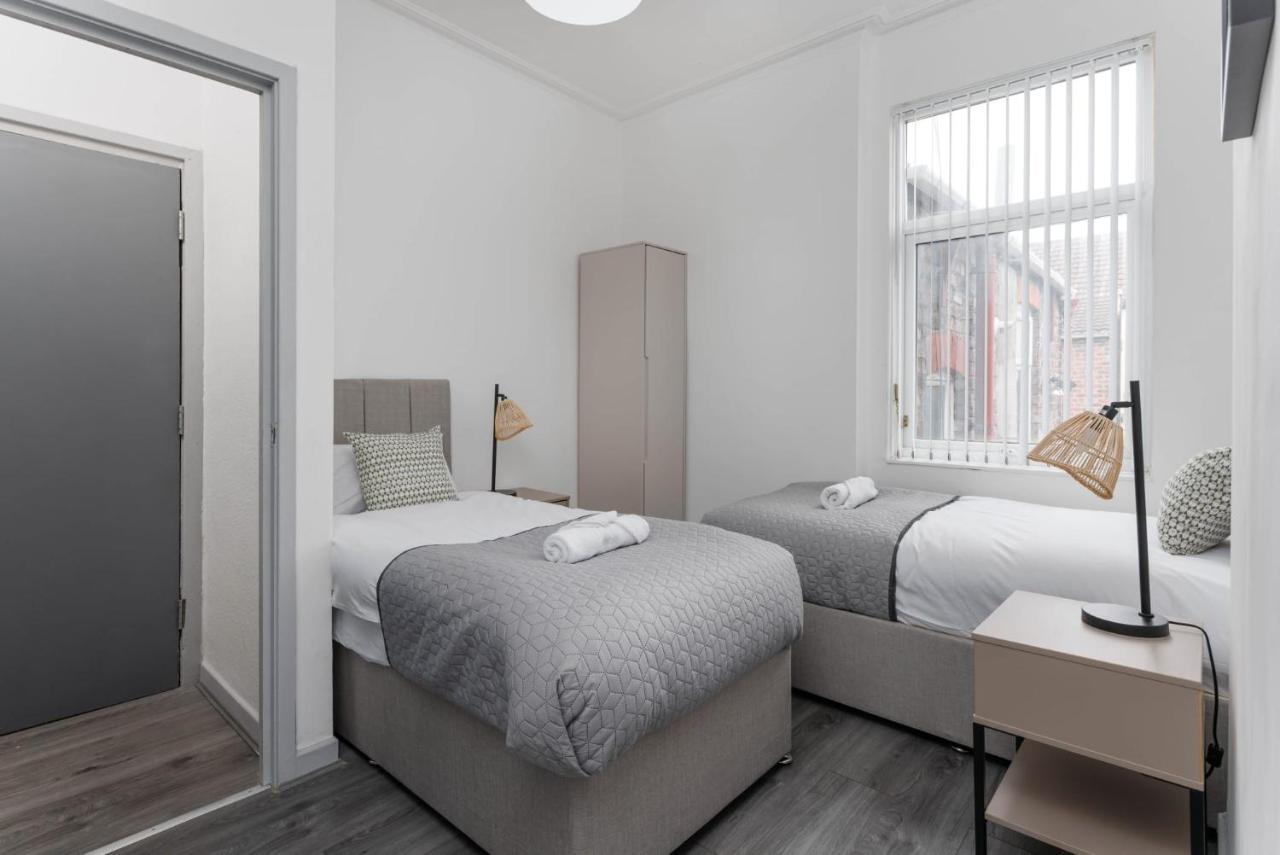 Newly Renovated Apartments In Liverpool - Extended Stay ภายนอก รูปภาพ