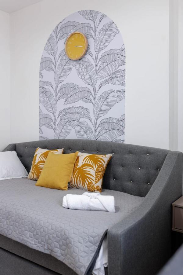 Newly Renovated Apartments In Liverpool - Extended Stay ภายนอก รูปภาพ